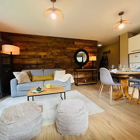 Style Avec Grande Terrasse Et Parking Prive Apartment
